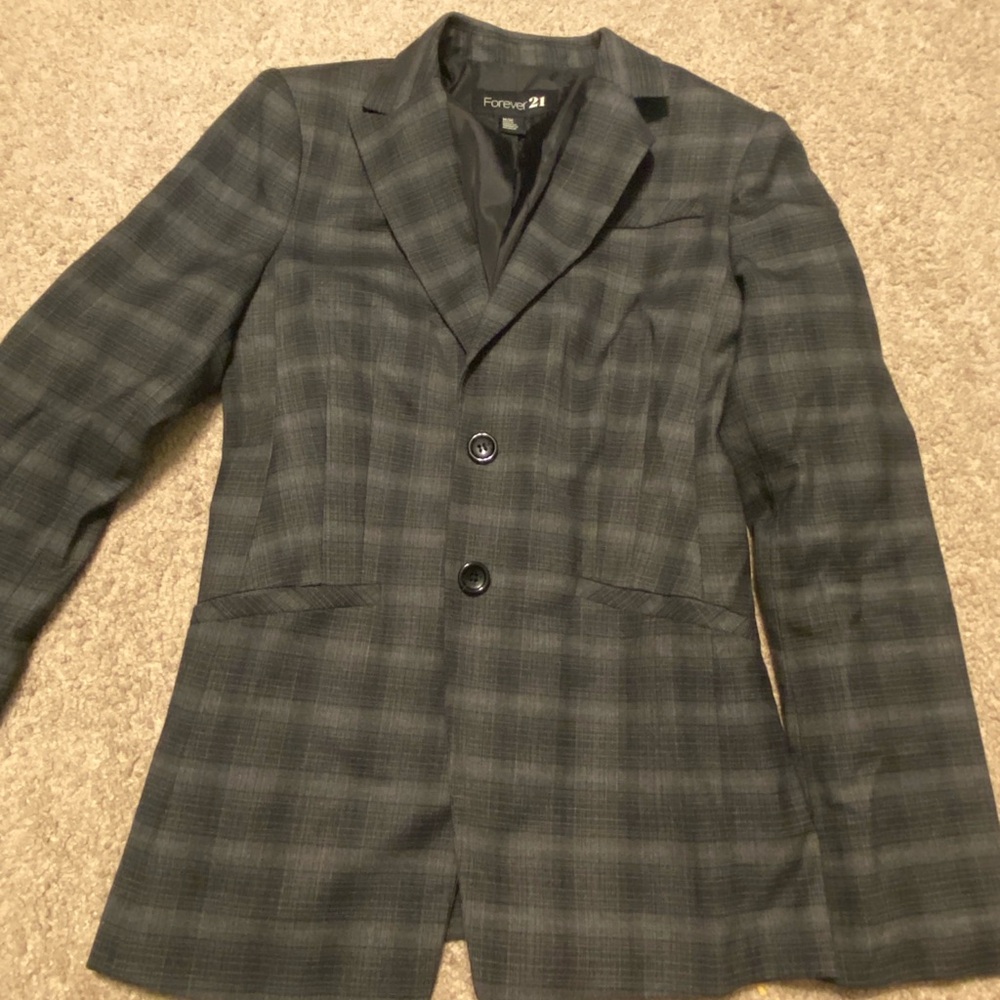 FOREVER 21 black and gray padded shoulder sport coat jacket, size medium